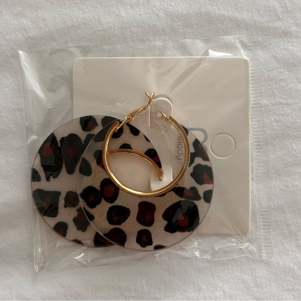 MELODY BRAND Leopard 🐆 Print Hoop Earrings